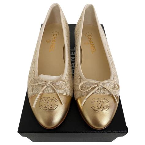 chanel tweed ballerina flats|chanel ballet flats beige.